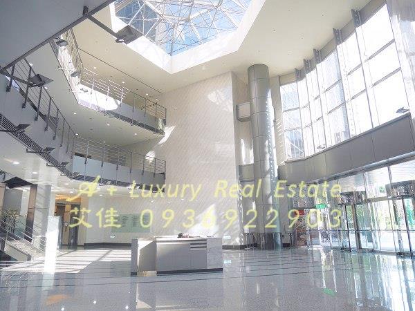 西湖港墘捷運內科廠辦