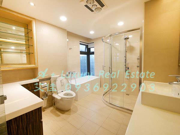 冠德遠見兩戶打通