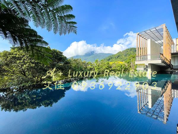 陽明帝景溫泉泳池別墅