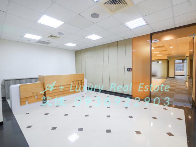 遠雄里昂科技中心