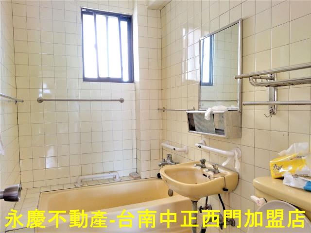 北區華廈-9