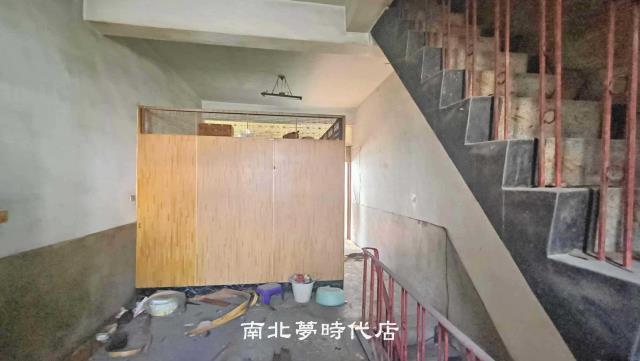 高雄苓雅透天-10