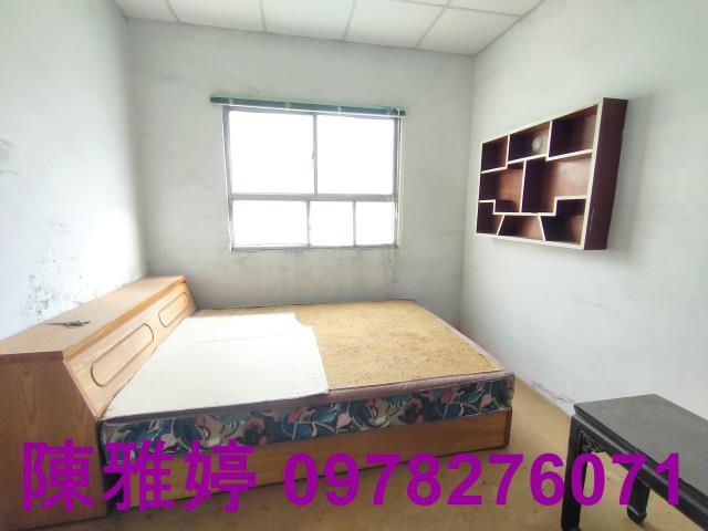 高雄新興區透天-10