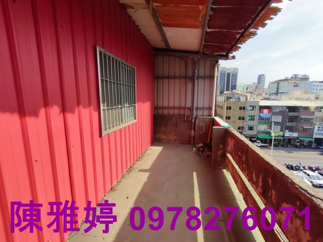 高雄新興區透天-15