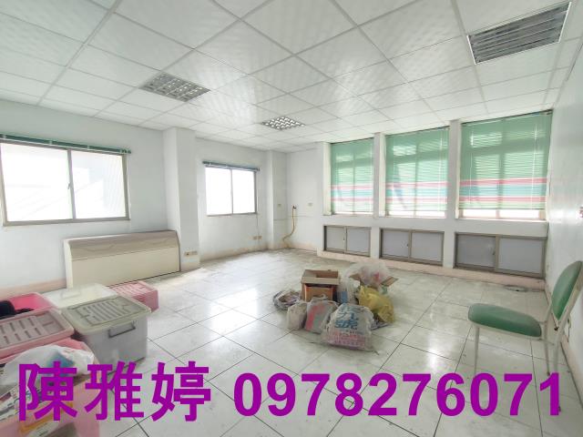 高雄新興區透天-6