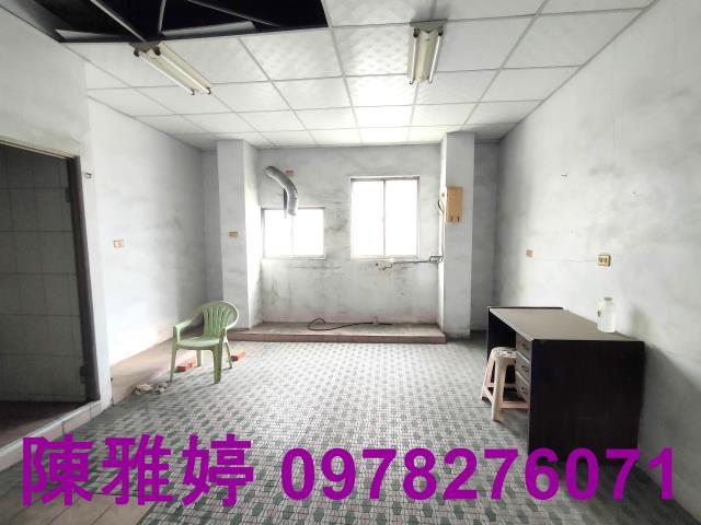 高雄新興區透天-8