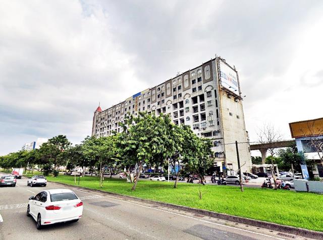 嘉義忠孝路凱旋門三房