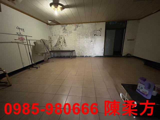 嘉義西區店面-11