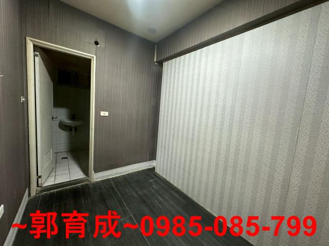 嘉義西區店面-11