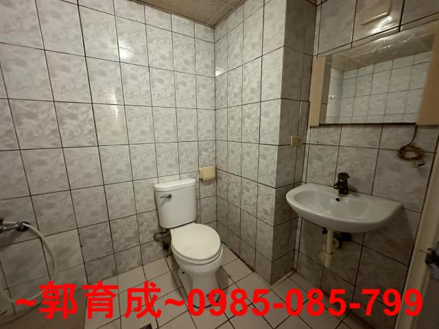 嘉義西區店面-5