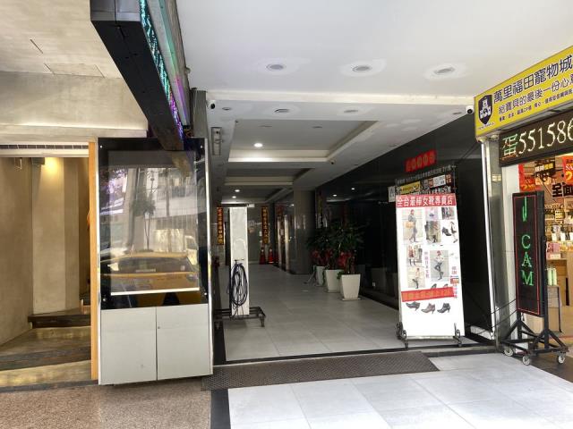 台北法拍大樓-2