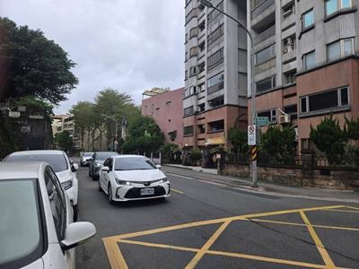 台北內湖法拍大樓-3