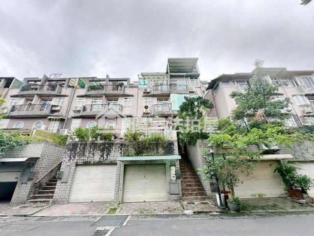 基隆七堵別墅法拍-2