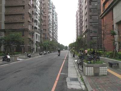 桃園中壢法拍大樓-4