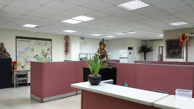 東區店面-12
