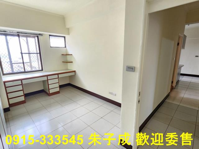 高雄三民區華廈-12