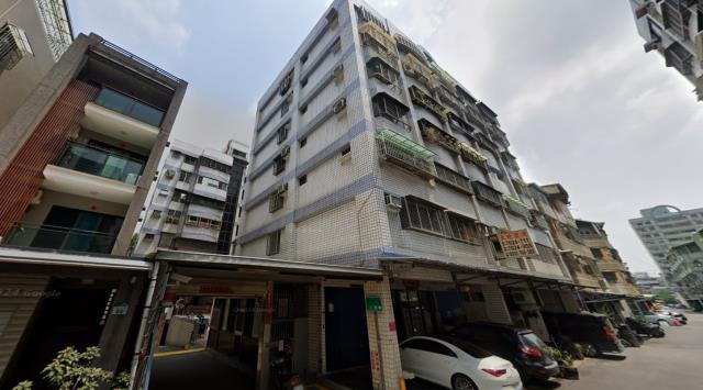 高雄華廈法拍-5