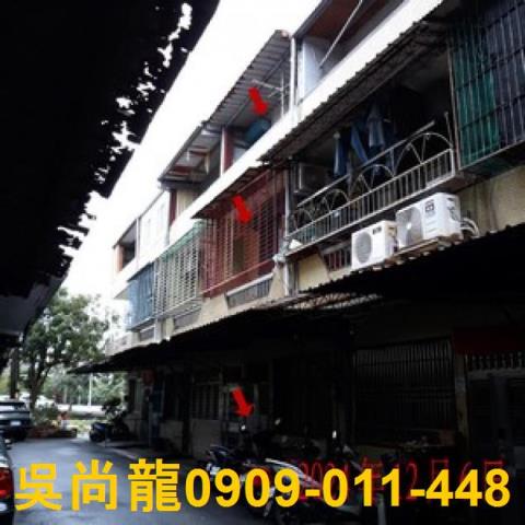 員山法拍透天-4