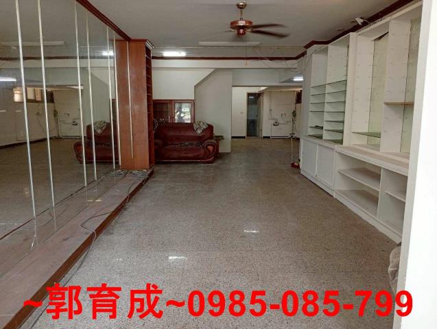 西區店面-13