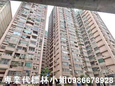 新莊法拍商用店面商場-2