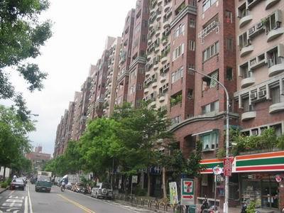 板橋大樓法拍-3