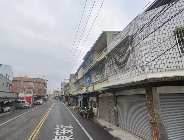 台南關廟透天法拍-4