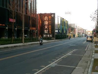 新北新莊拍賣大樓-5