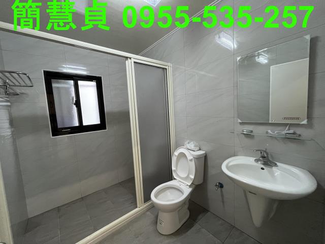 草屯透天-11