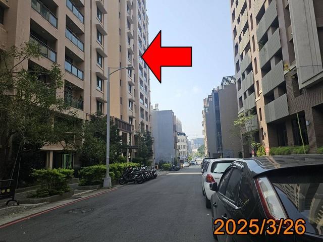 台中南屯拍賣大樓-7