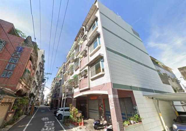 高雄岡山透天法拍-4