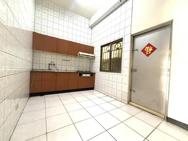 台中大雅店面-2