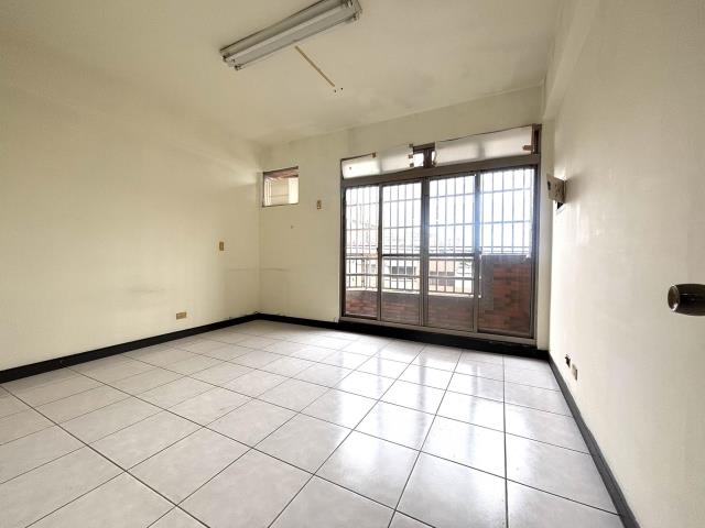 台中大雅店面-10