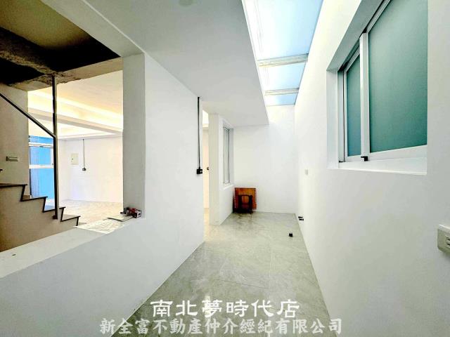 台南東區透天-9