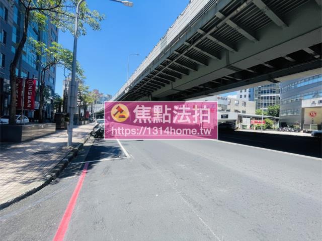 中和法拍店面-11