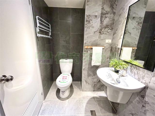 高雄鳳山華廈-13