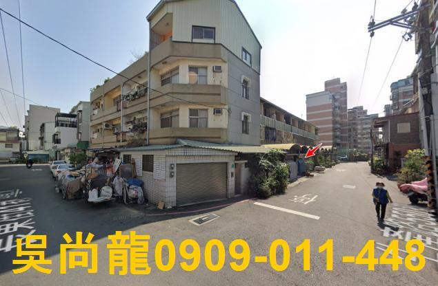 東區拍賣透天-3