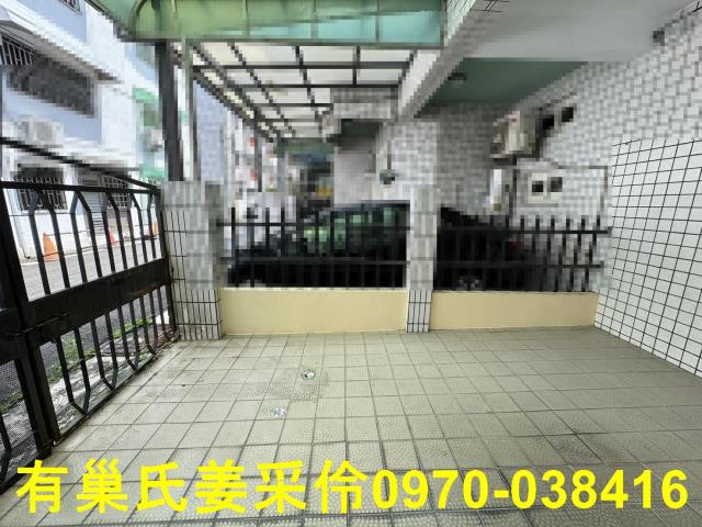 東區透天-1
