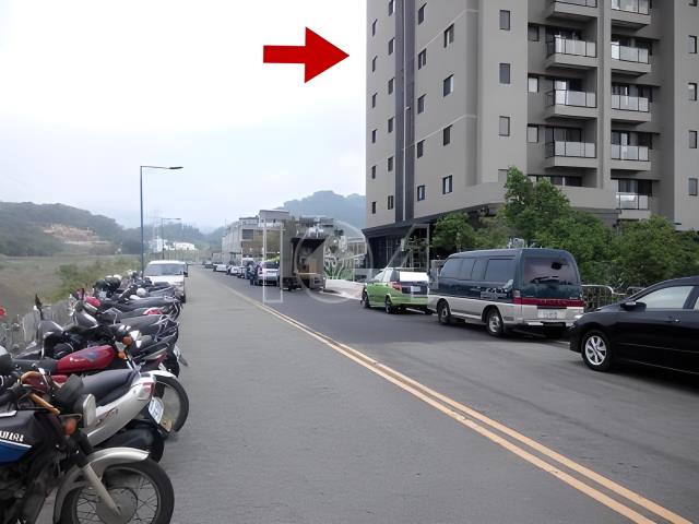 台中北屯法拍大樓-3