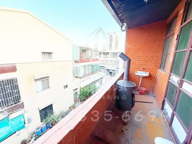 東區透天-14