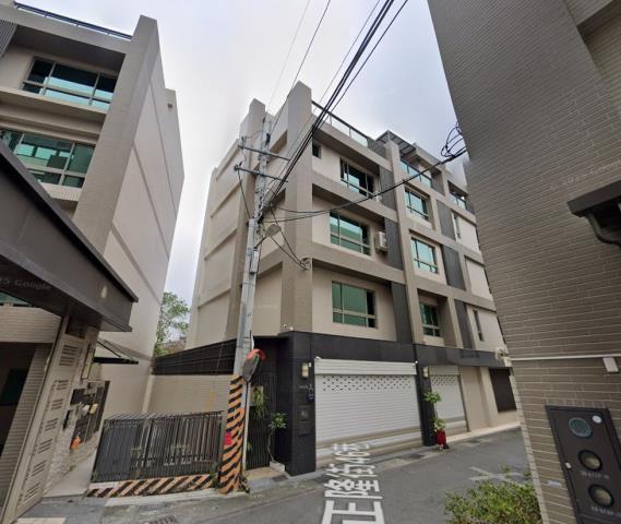 高雄大寮透天法拍-3