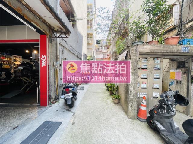 新北中和拍賣公寓-7