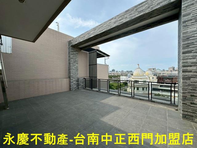 台南南區透天-12