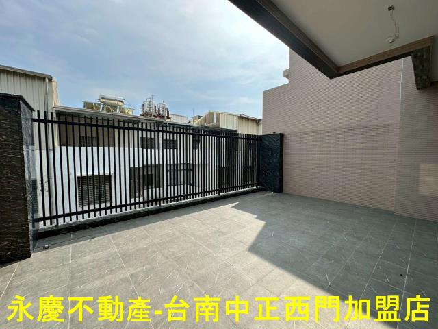 台南南區透天-14