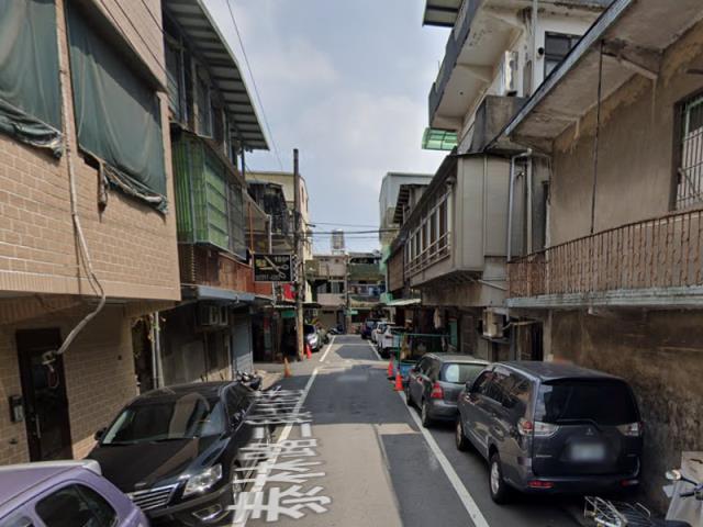 泰山法拍透天-4