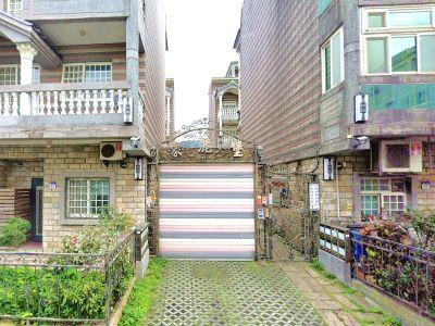 新北八里法拍透天-3