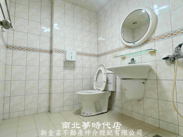東區透天-8