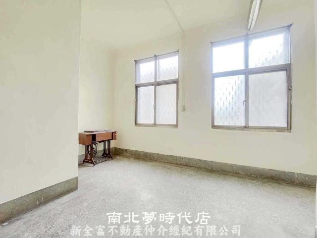 中西區透天-3