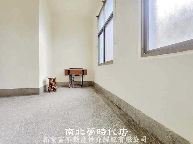 中西區透天-5