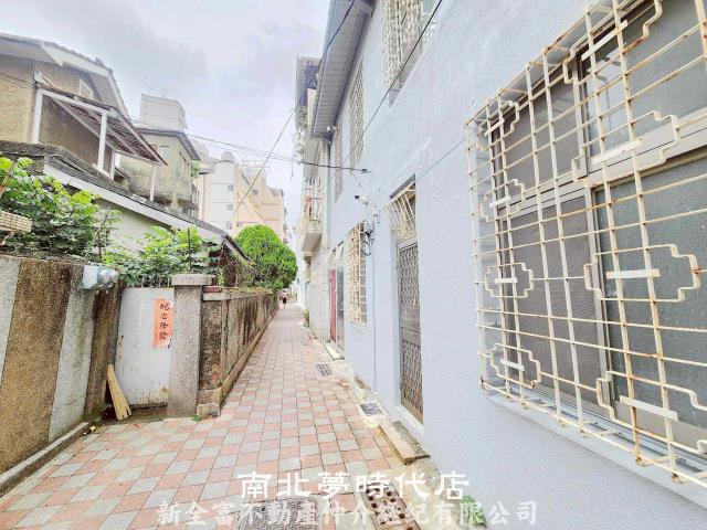 中西區透天-8