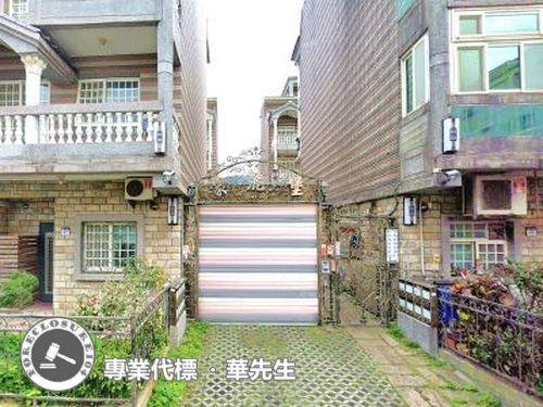 八里透天法拍-4
